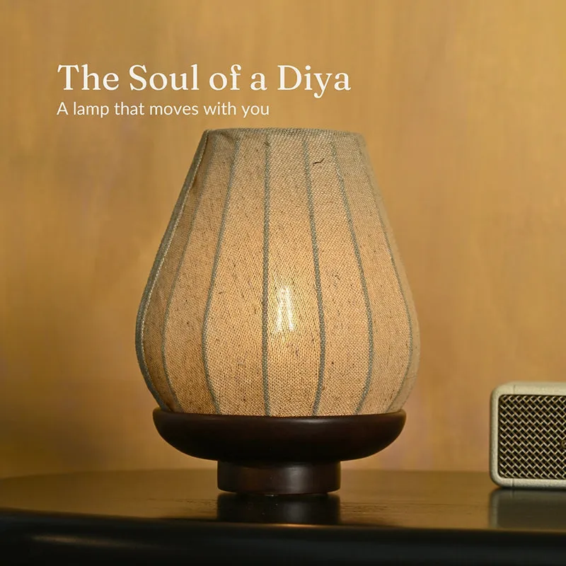 Arkaya Wooden Table Lamp - Brown,Beige media 9