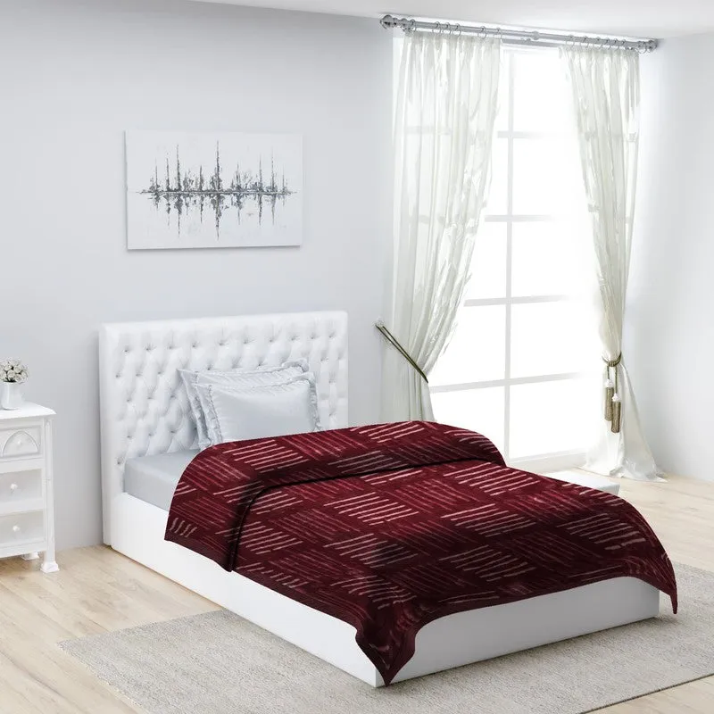 Monte Carlo Velvet Nightfall Blanket (Maroon)- 1022 GSM media 1