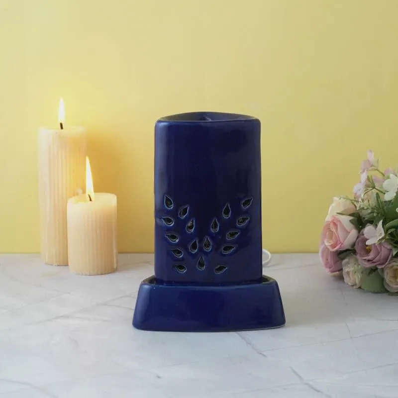 Triangle Vine Oil Diffuser - Blue media 1