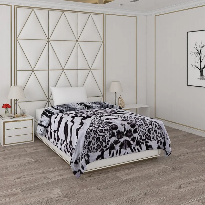 Monte Carlo Urban Safari Reveisible Blanket - 500 GSM media 1