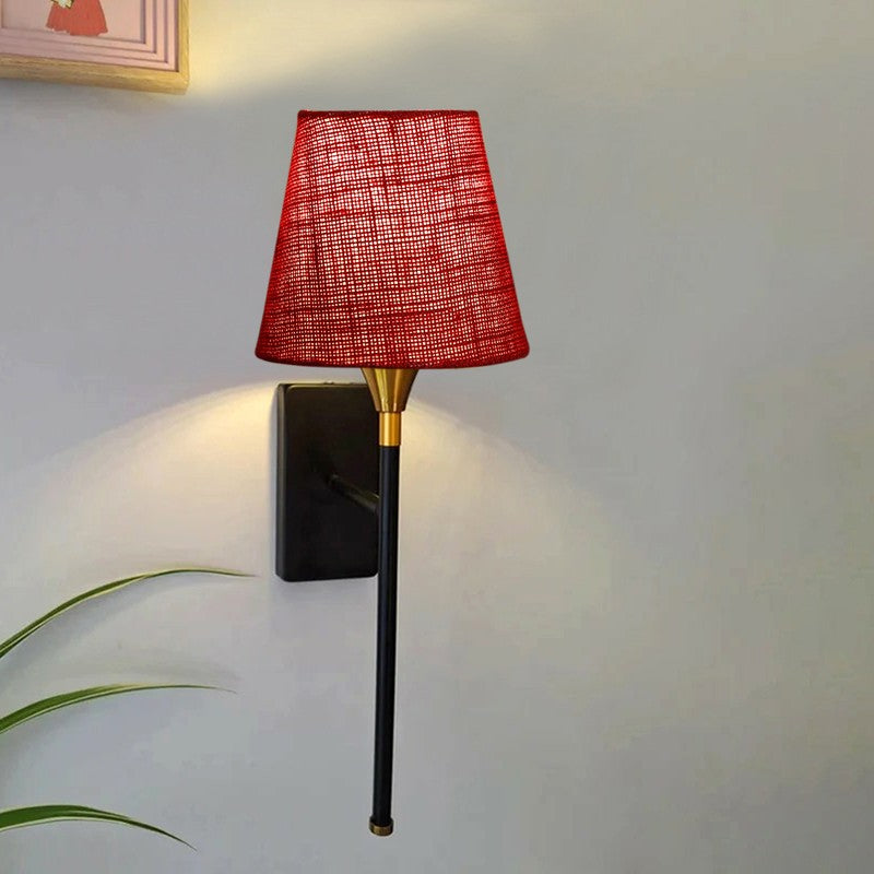 Zyruno Metal Wall Lamp