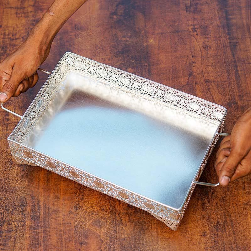 Scintillating Tray media 3