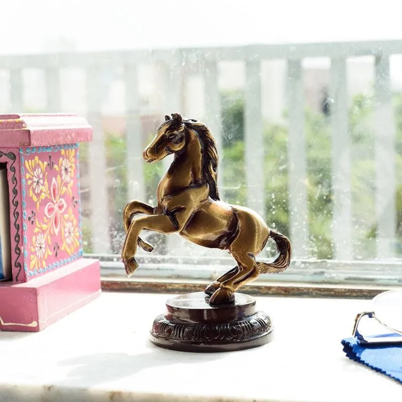 Brass Horse Antique Showpiece media 1