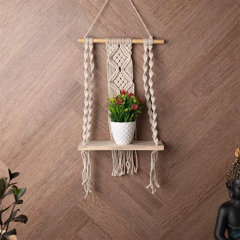 Virdia Macrame Wall Shelf media 3