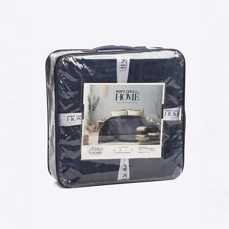 Monte Carlo Warmora Geometric Print Polyester Blanket (Blue) - 210 GSM media 7