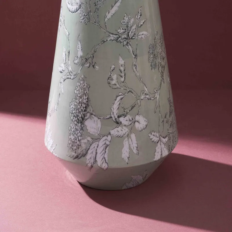 Tranquil Iron Vase media 5