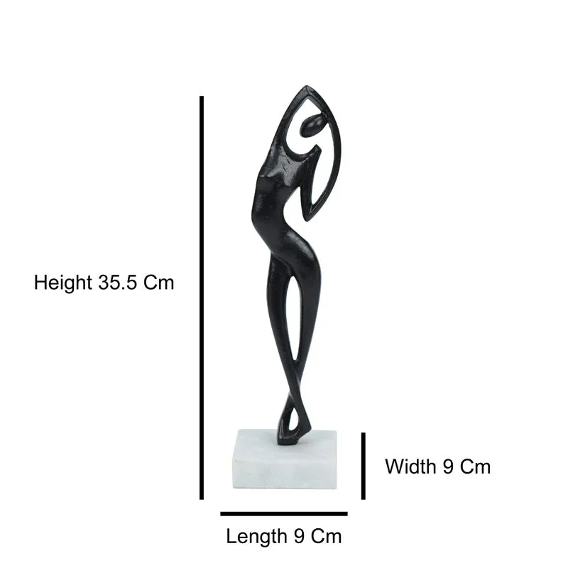 Stretch Shape Showpiece - Black media 5