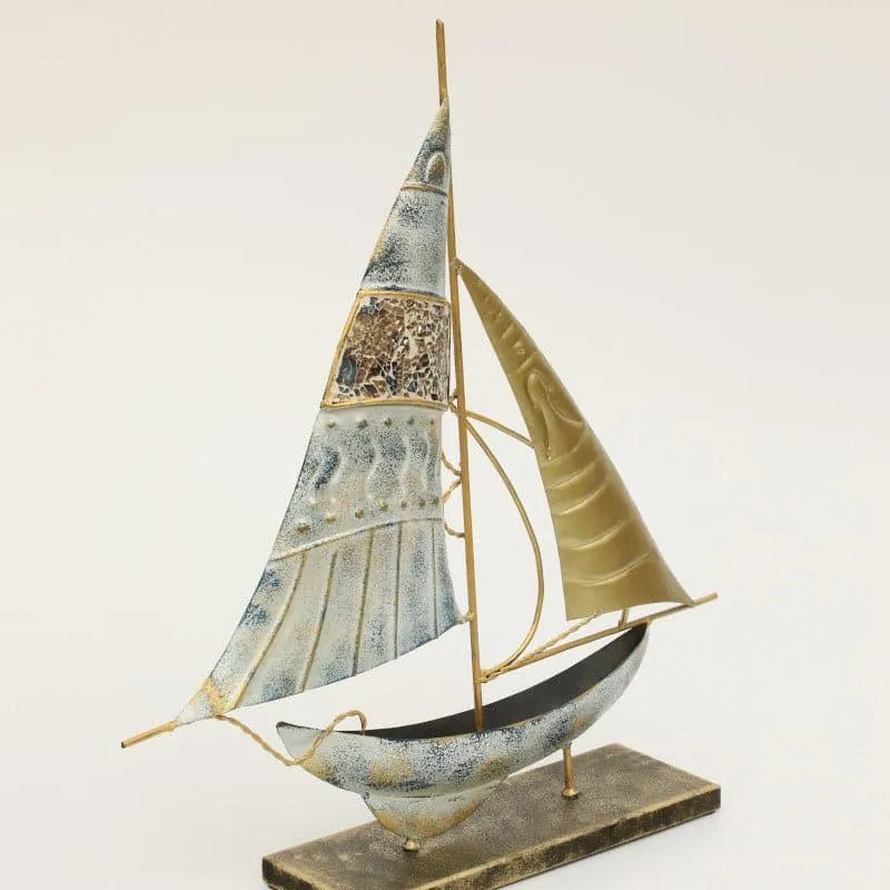 Master Of Sea Showpiece media 3