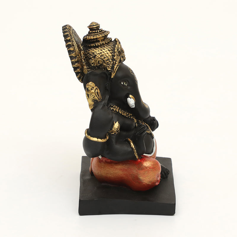 Shri Vignaharta Idol - Red media 4