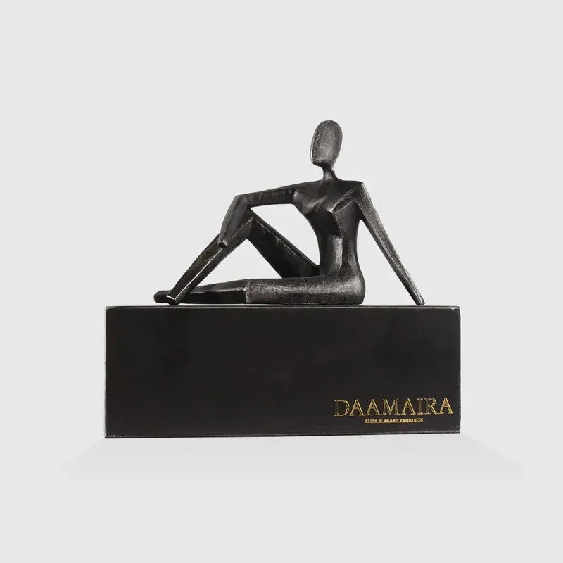 Veloura Figure Metal Showpiece media 7