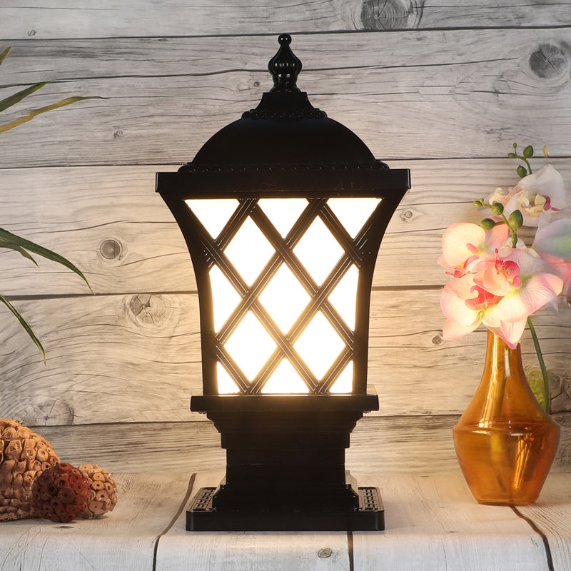 Vintage Outdoor Lamp image 3