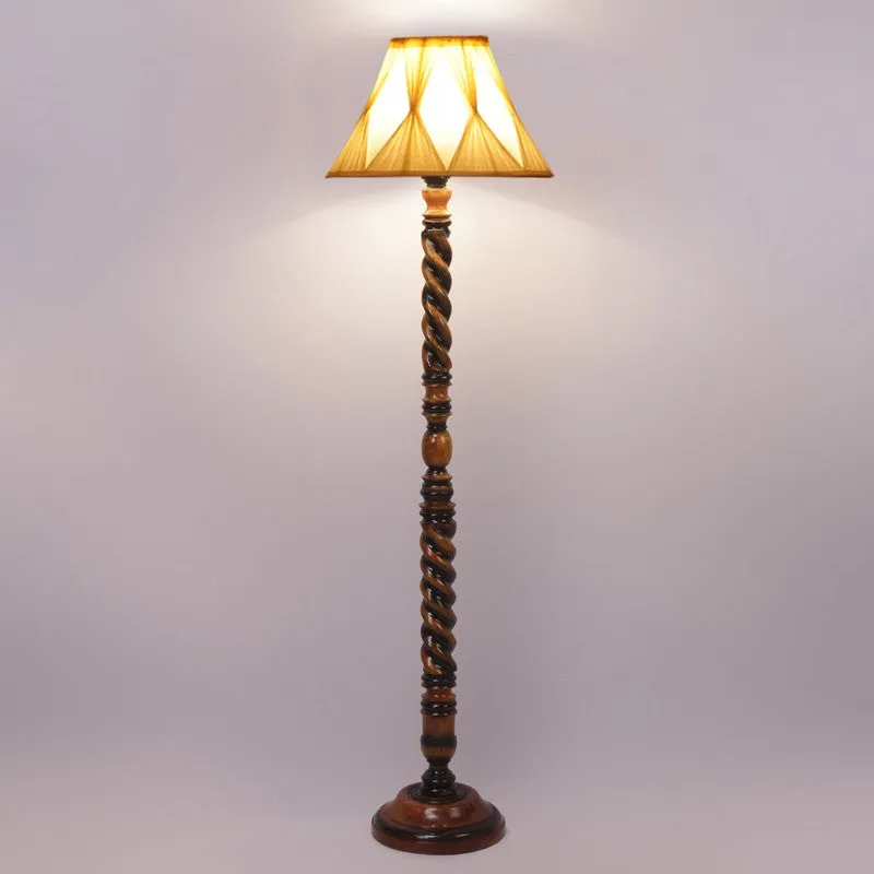 Conique Shine Floor Lamp media 5