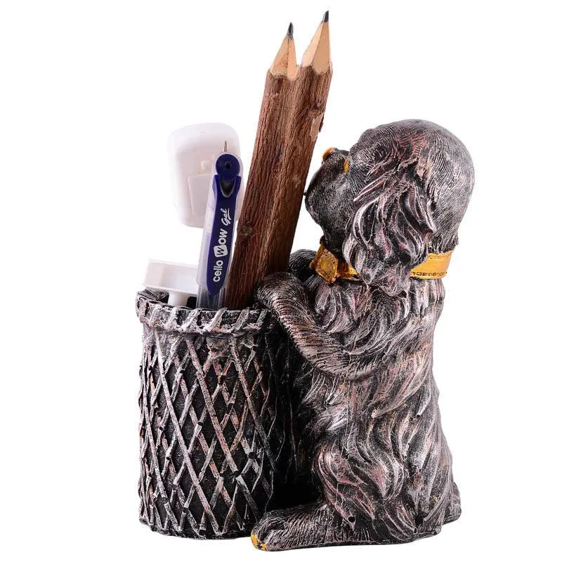 The Pawfect Painted Polyresin Pen Stand media 5