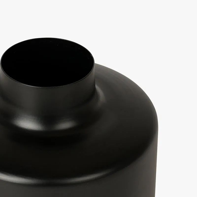 Kyoto Bloom Vase - Black media 7