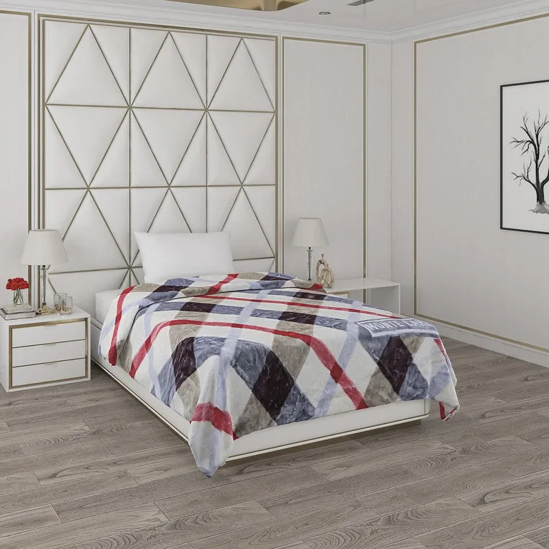 Monte Carlo Chic Harmony Blanket - 553 GSM media 1