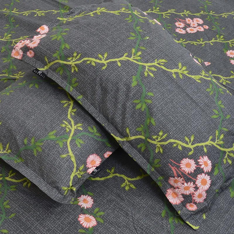 Shelob Bedsheet - 180 GSM media 5