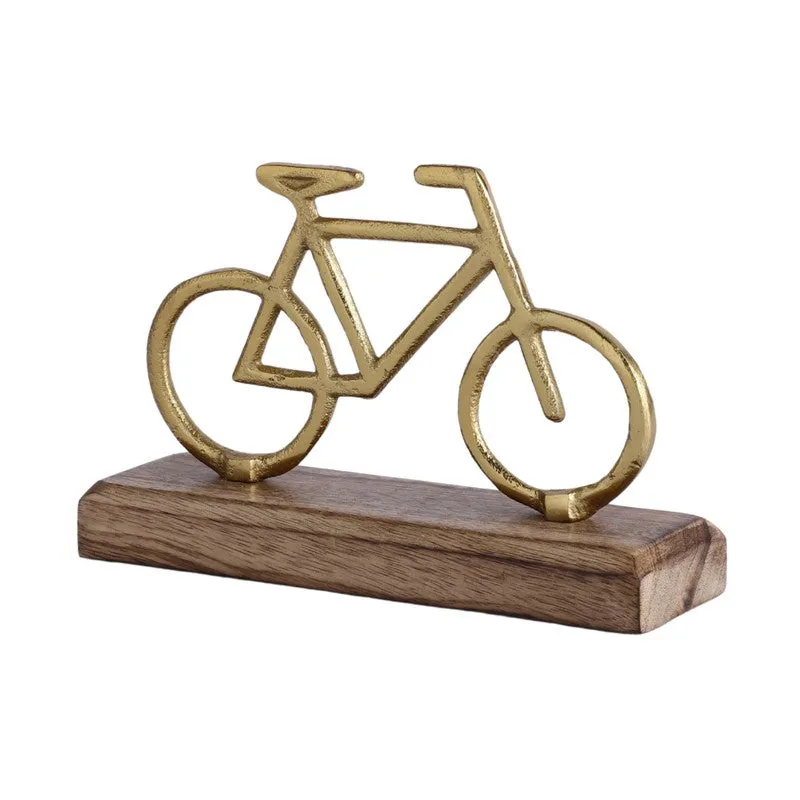 Golden Ride Showpiece media 4