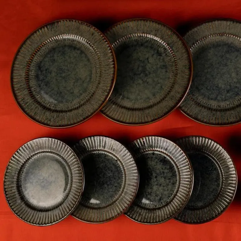 Sragen Handmade Quarter Plate - Set of Four media 4