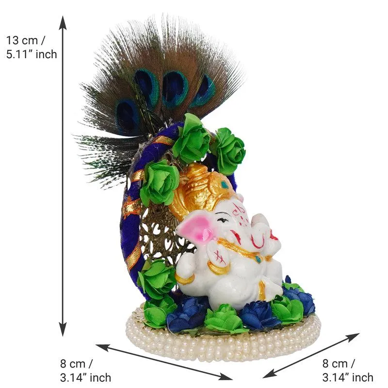 Side view of Ganesha idol showing its 13 cm height and 8 cm base dimensions