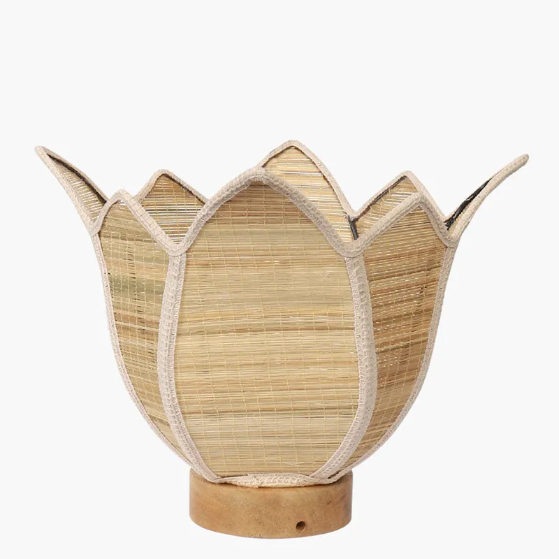 Terranox Bamboo Petal Curve Table Lamp - Beige media 6