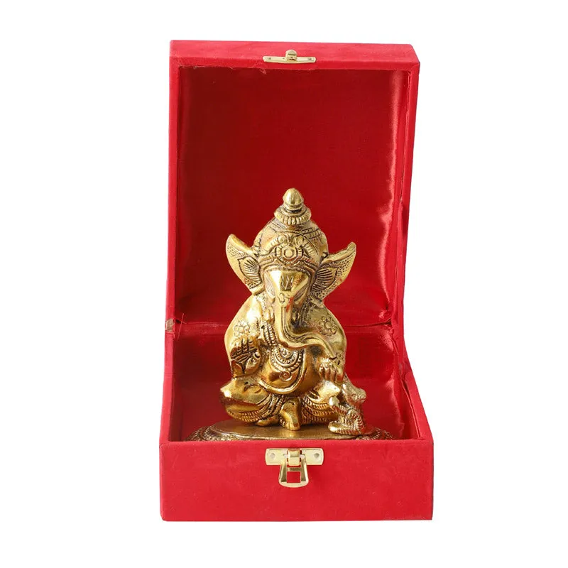 Graceful Vinayaka Idol Gift Box media 3