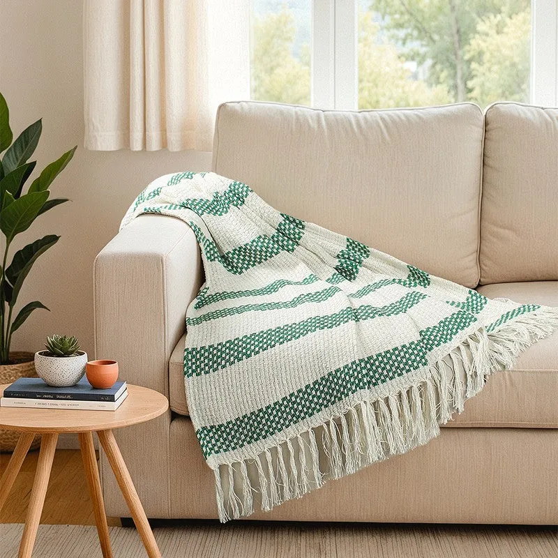 Rustic Fringed Edge Throw - Green media 3