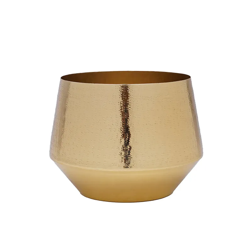 Story Metal Vase media 4