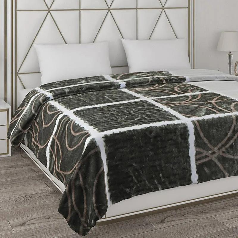 Monte Carlo Graphite Harmony Blanket - 600 GSM media 5