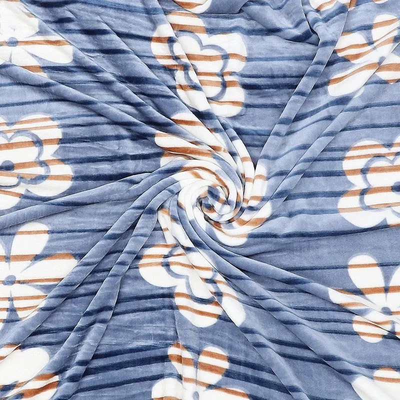 Monte Carlo Crimson Blossom Blanket (Blue) - 550 GSM media 7