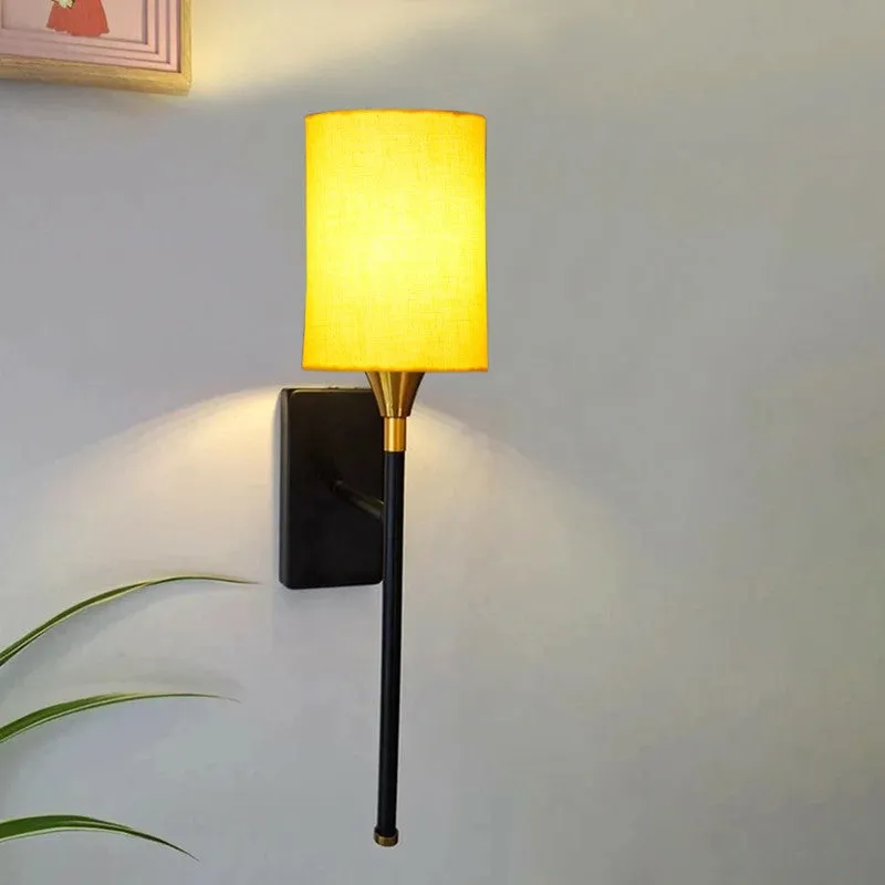 Elvara Metal Wall Lamp media 1