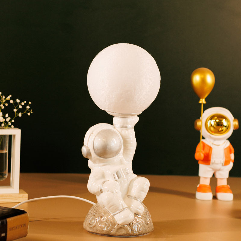 Astronaut Moon LED Ceramic Table Lamp - Whiite,Silver media 4