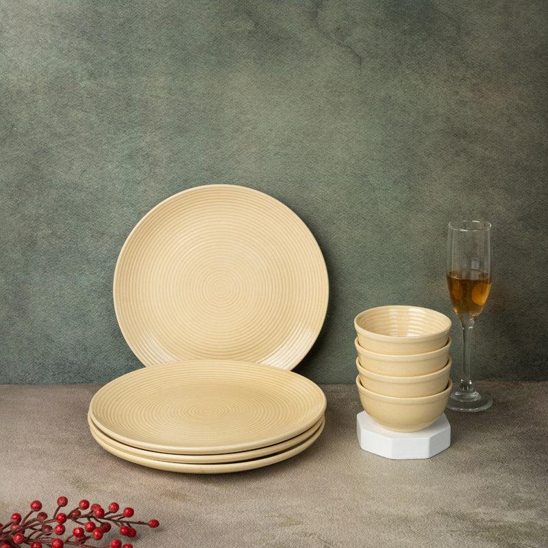Eight Piece Set