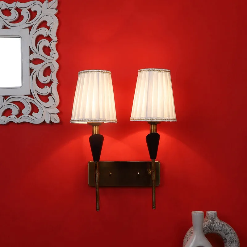 Linera Glow Cotton & Iron Wall Lamp media 1