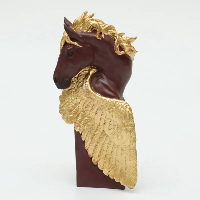 Roan Pegasus Showpiece media 3