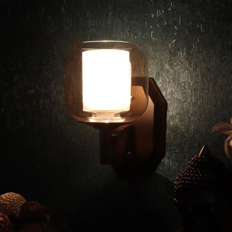 Dyn Iron Wall Lamp media 4