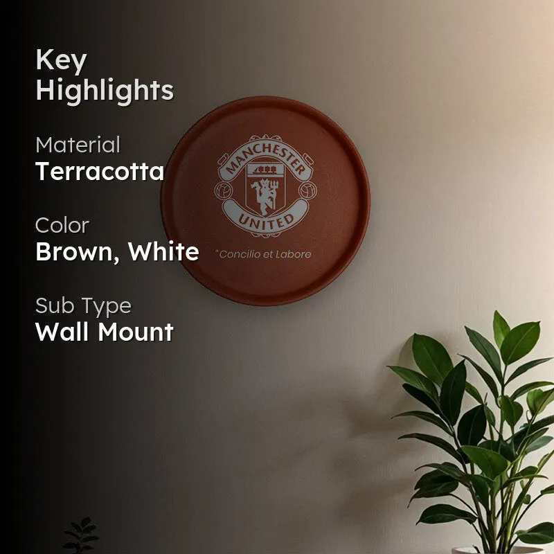 Man United Terracotta Wall Plate media 2