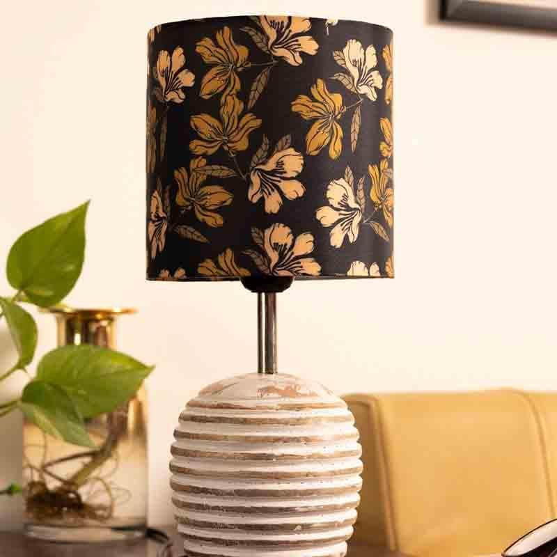 Spring Fabric Table Lamp - Black media 3