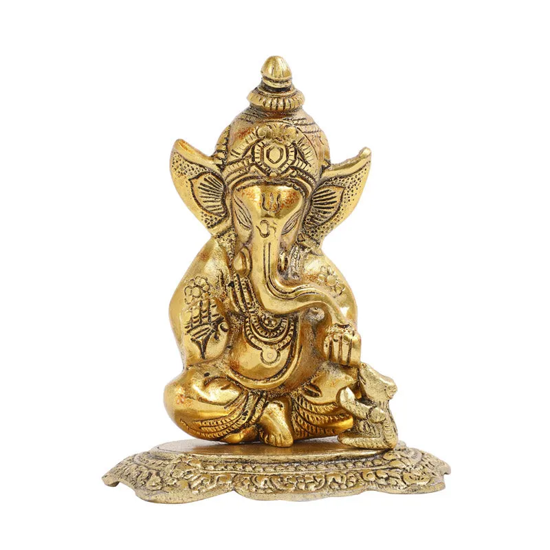 Graceful Vinayaka Idol Gift Box media 4
