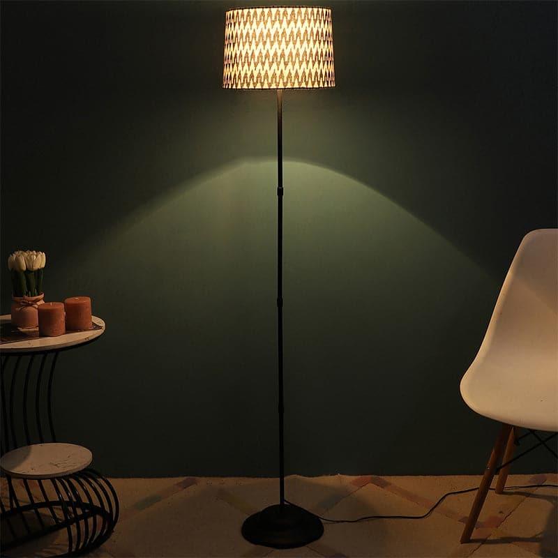 Chevronic Grido Floor Lamp