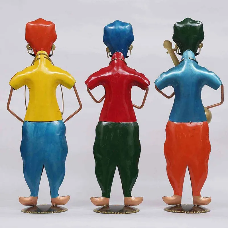 Music Tribe Showpiece - Set Of Three media 6