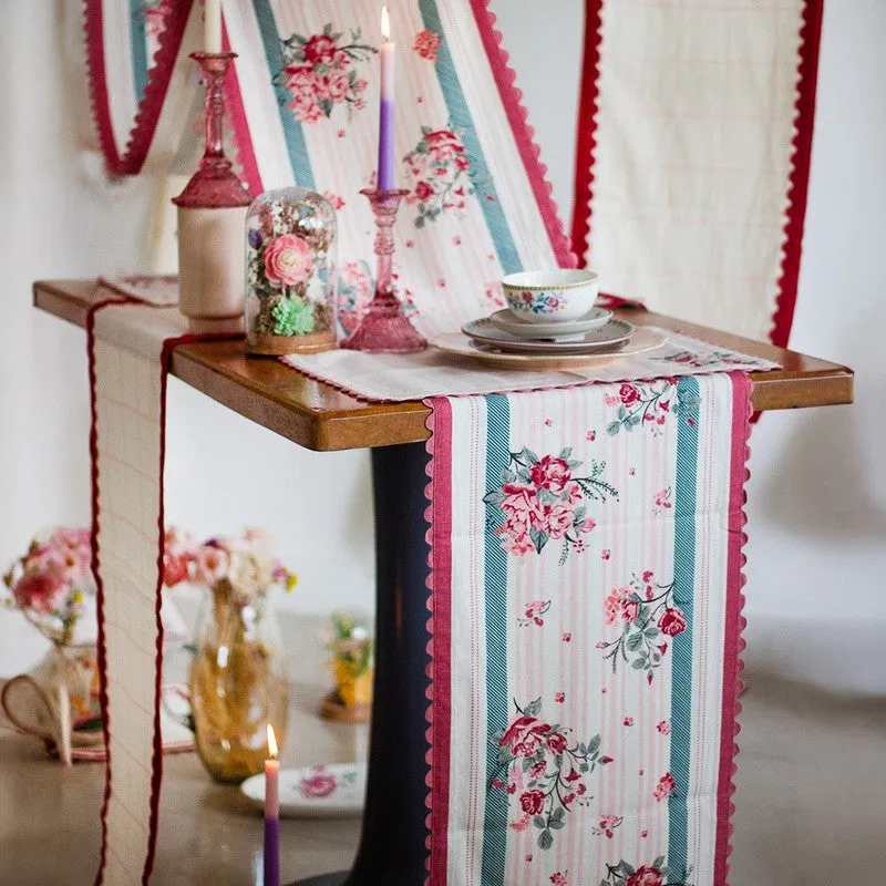 DineTrail Elegant Table Runner media 3