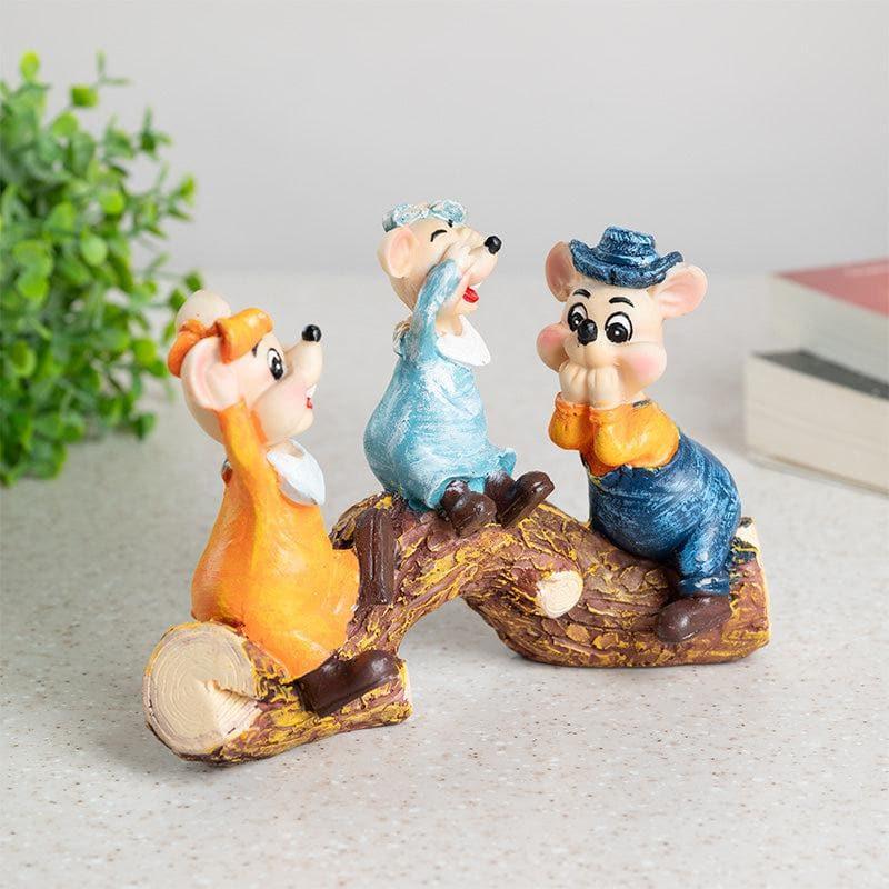 Mousy Business Showpiece