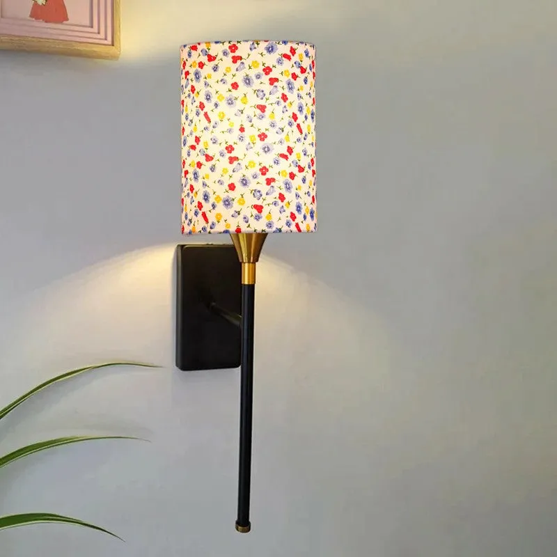 Tivaro Metal Wall Lamp media 1