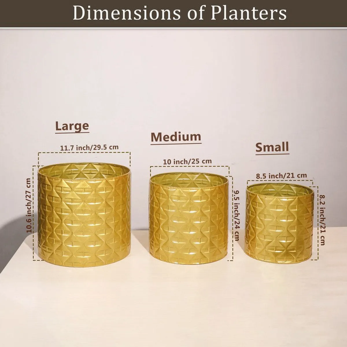 Three gold planters shown with a visual size comparison for large, medium and small sizes.
