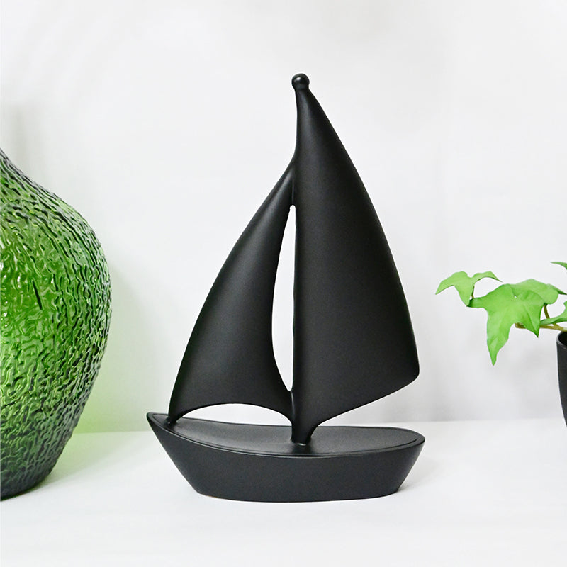 Sailor's Life Showpiece - Black media 4