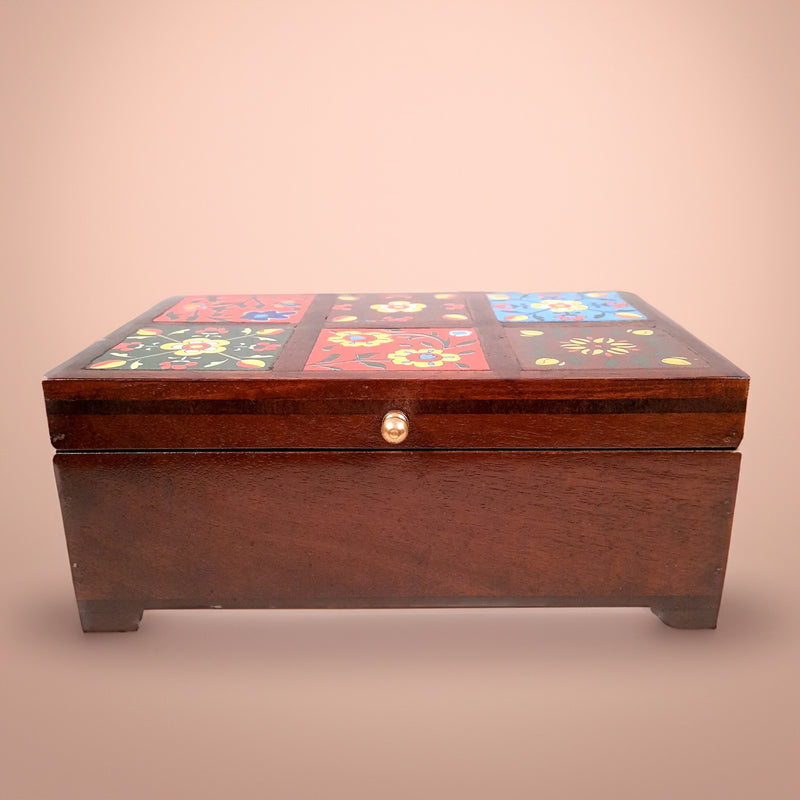 Madhura Jewel Box media 3