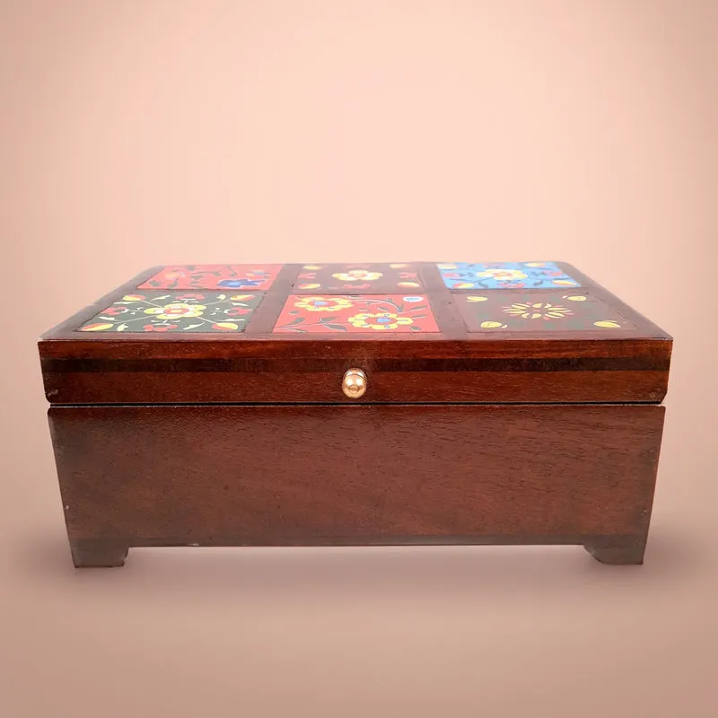 Madhura Jewel Box media 3