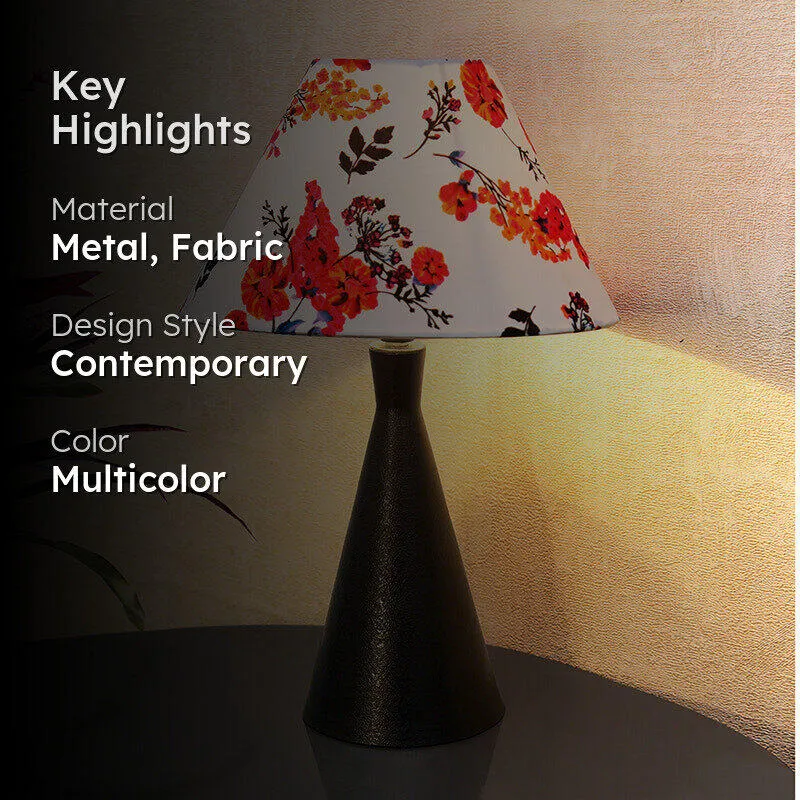 Neux Fleura Metal Table Lamp media 2