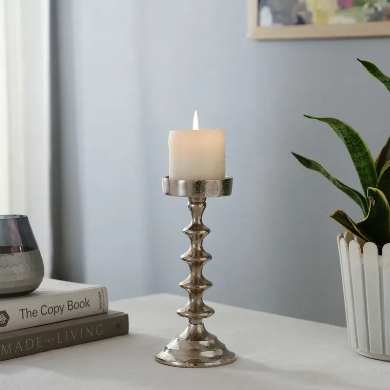 Classic Column Candle Holder -Silver media 1