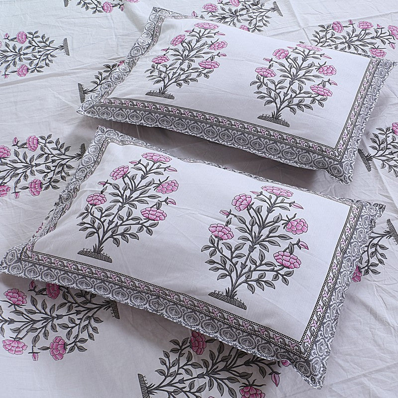 ShahiGuldaan Handblock Printed Cotton Bedsheet (Pink) - 400 TC media 4